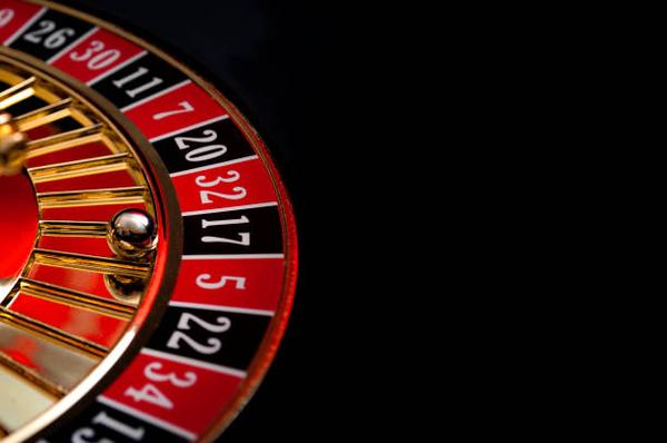 How Players Choose Games on online casinos Singapore